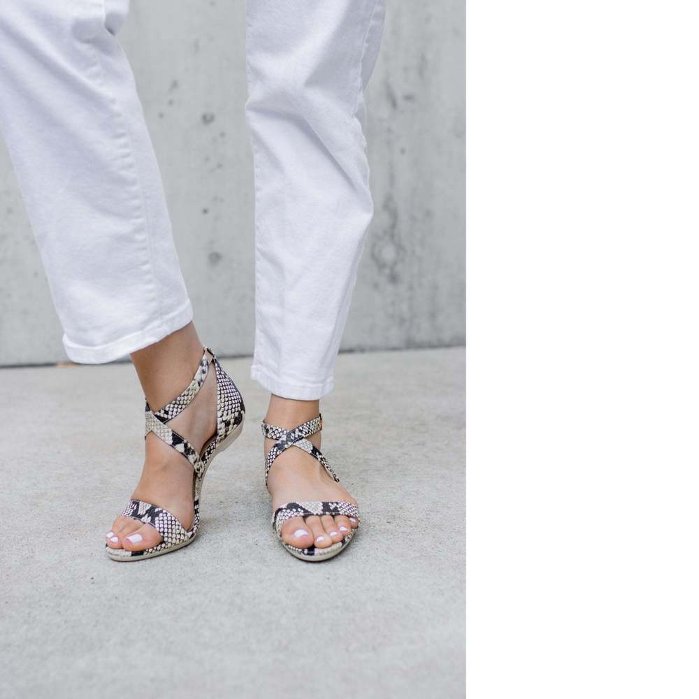 CONVERTIBLE HEEL - Pashion 1.0 The Sandal - Neutral Snake 4 Inch Block - Picture 4 of 4